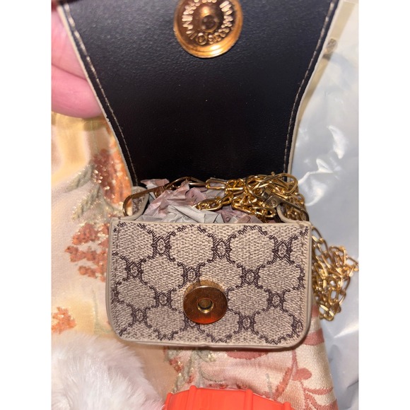 4pc set  Mini Bag, Fuzzy Purse, Molly  Pocket Coffee Shop Toy, Floral Pouch Lot - Picture 5 of 8